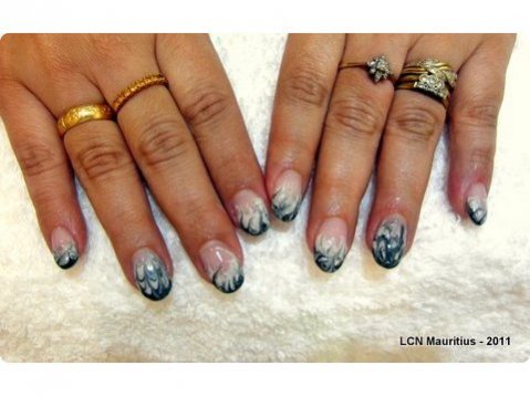 nailart-marble